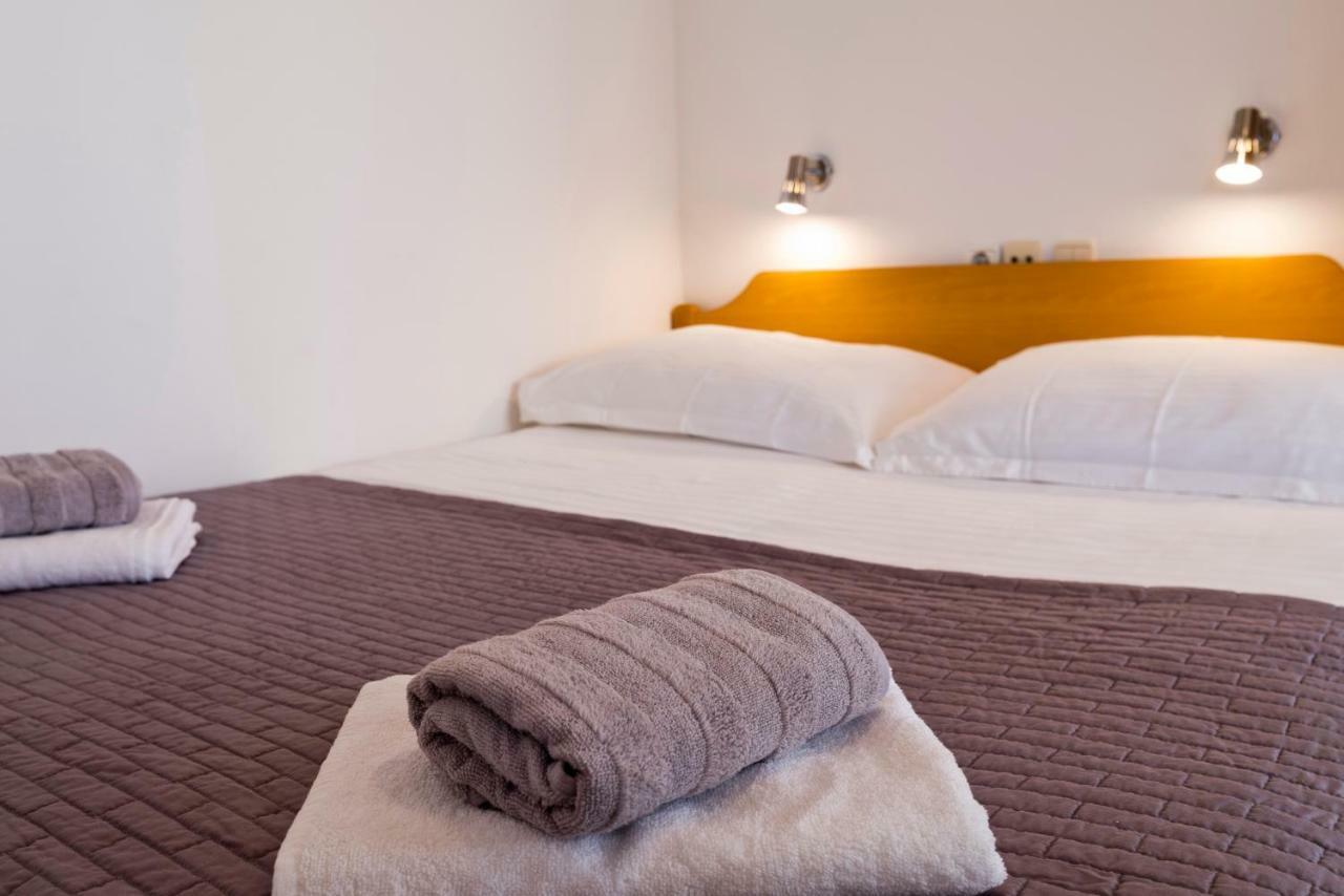 Apartment Marina Primošten Esterno foto